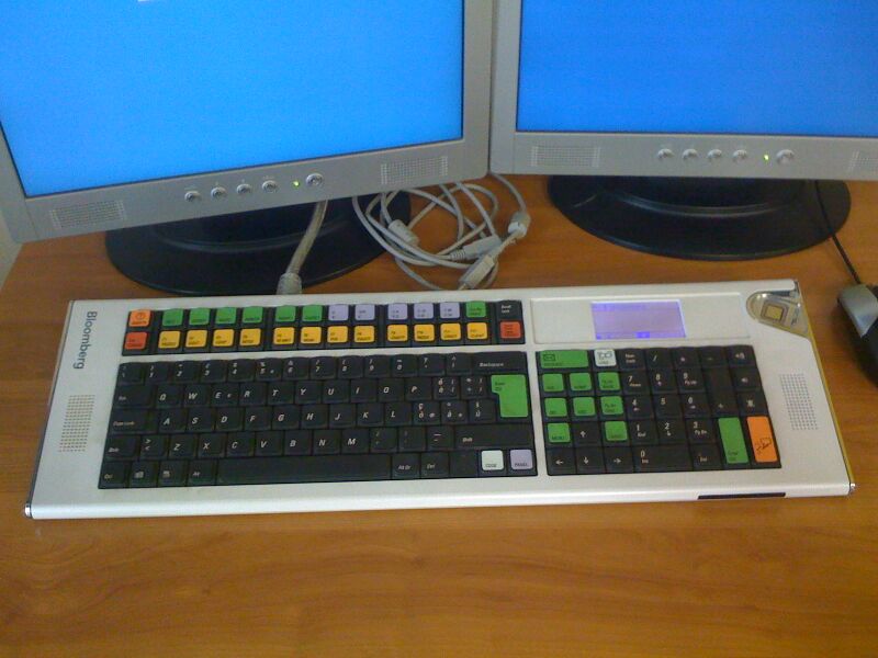 File:Bloomberg terminal keyboard2.jpg